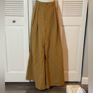 NWT Wide-Leg Tan Trousers